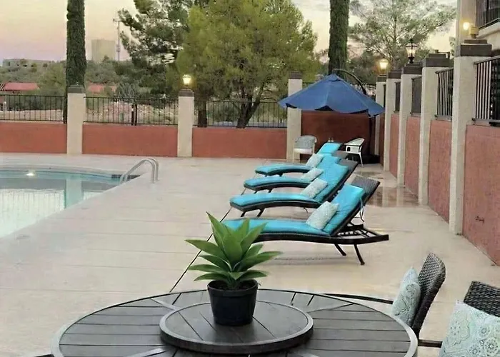 Hotel Lux 2*