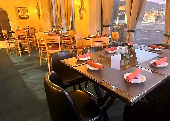 Lux Hotel